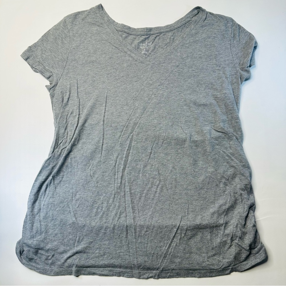 Ingrid and Isabel Maternity T Shirt Womens Large Grey VNeck Stretch Soft Comfort